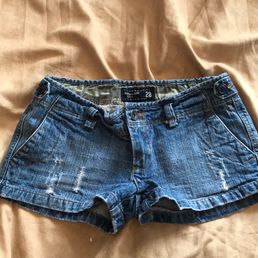 Jean shorts size 28